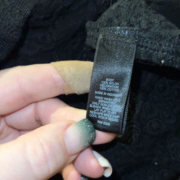 ✨ Express Mesh Embroidered Long Sleeve Top✨ - Picture 5 of 5